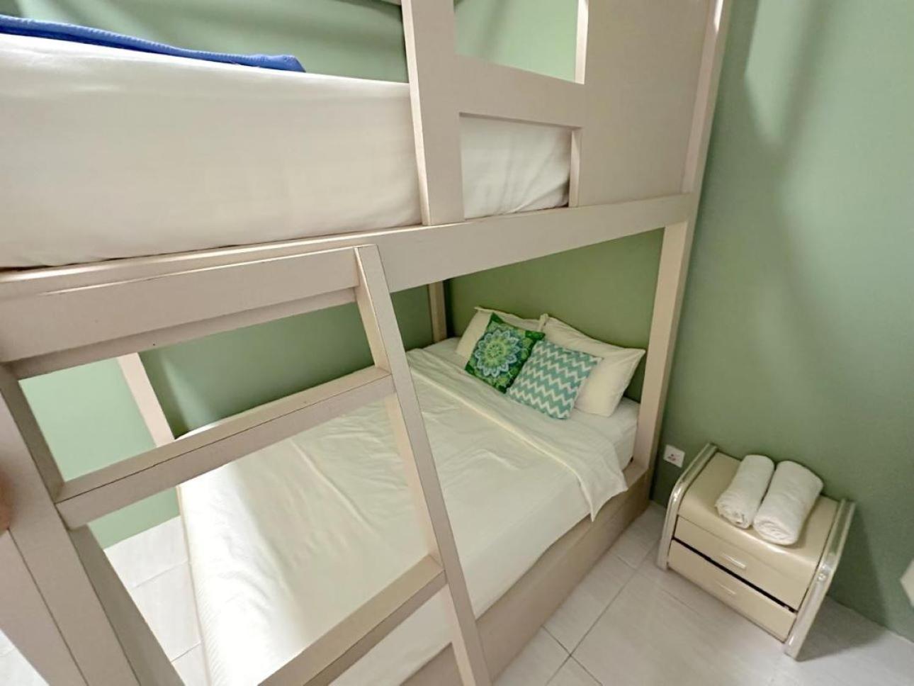 Maya Seaview Families Suite Apartment + Sky Pool Kuah Exterior photo